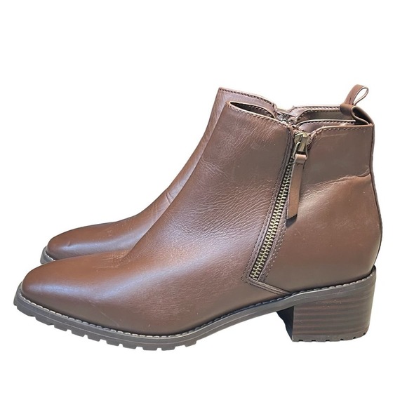 Blondo Shoes - Blondo Women's Brown Samara Waterproof Classic Stacked Heel Booties Size 9.5